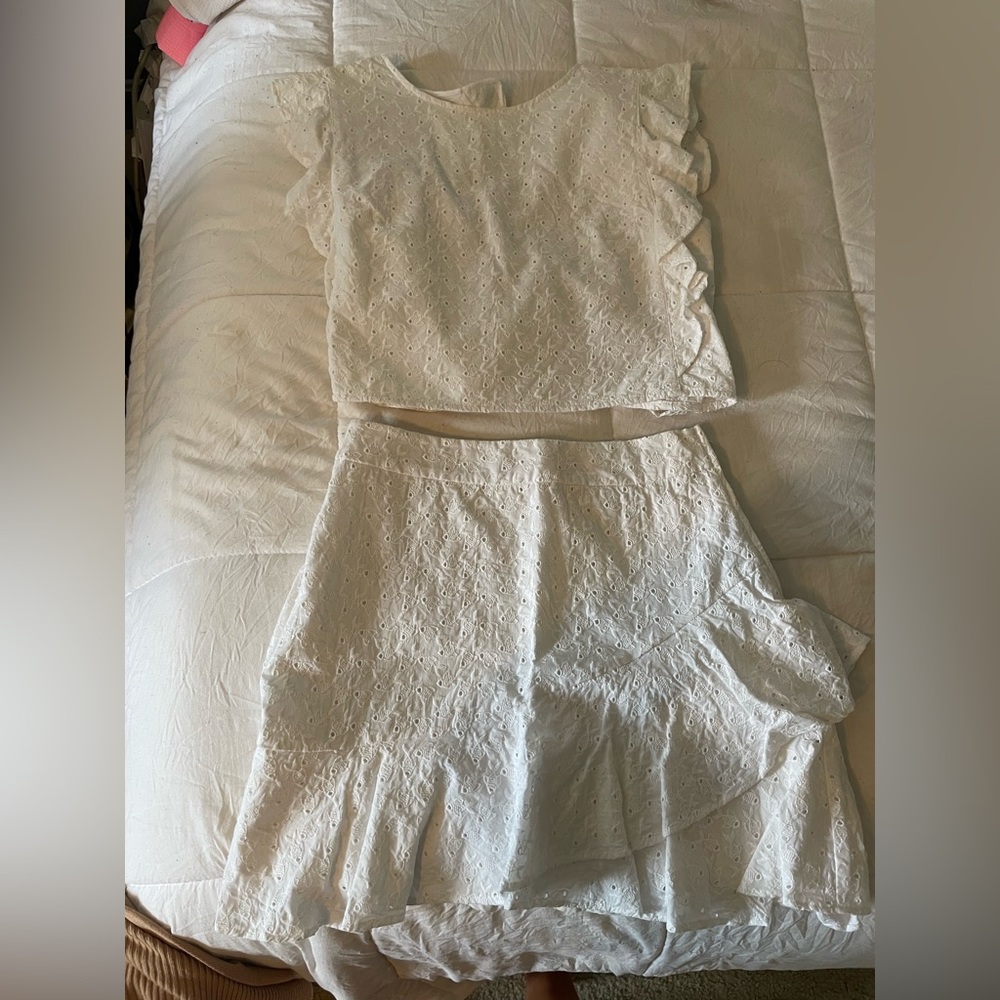 Lilly Pulitzer White Eyelet Ensemble